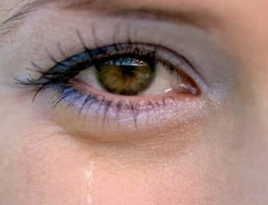 Μπήκε κάτι στο μάτι σας; - Αυτά είναι τα σωστά βήματα